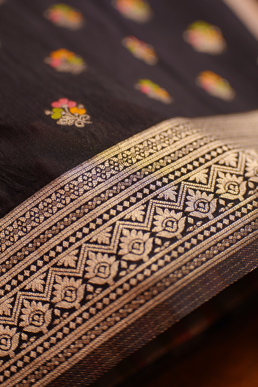Black Floral Butta Chiniya Silk Saree — view 3