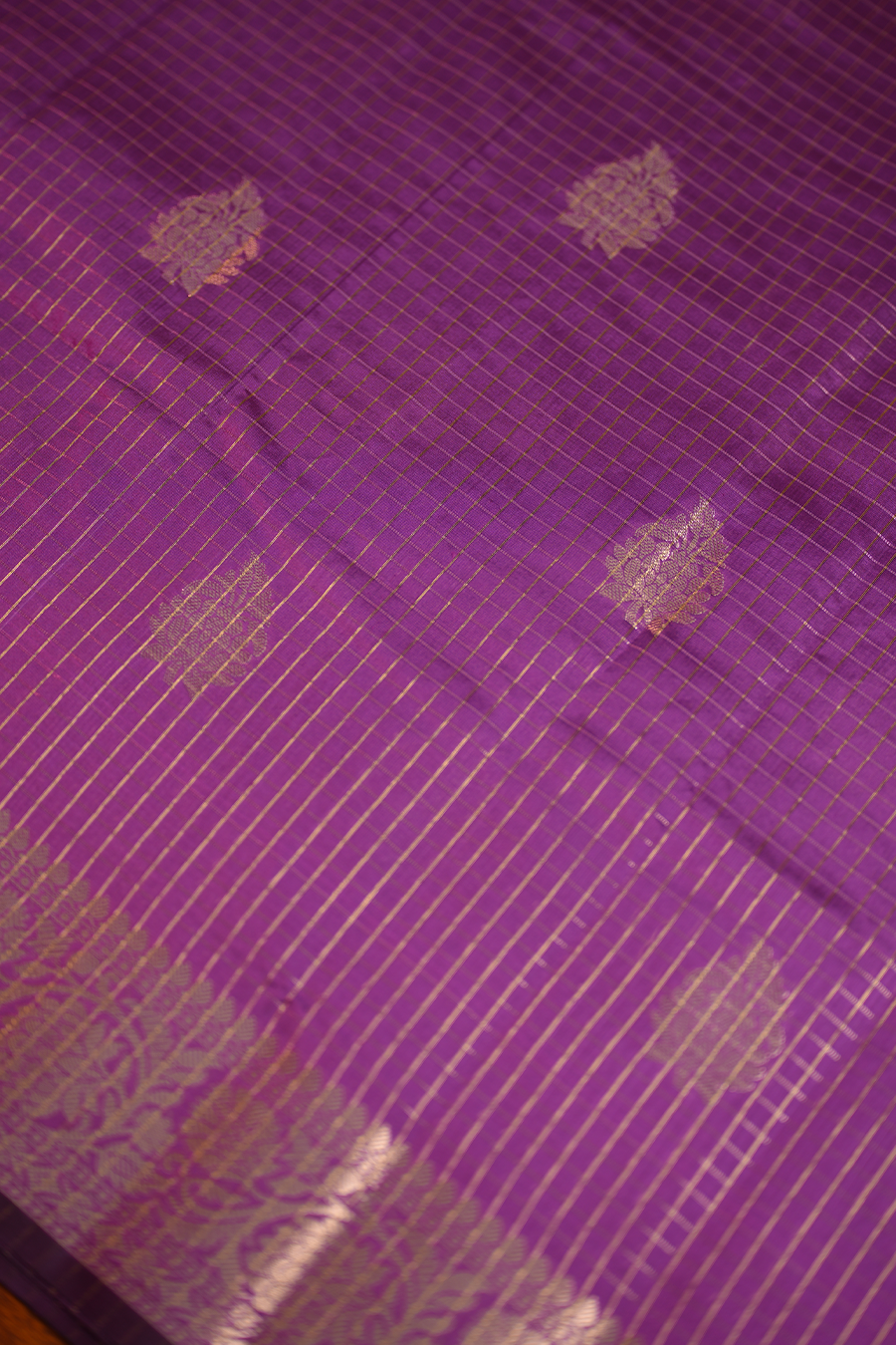 Purple Checks Chiniya Silk Banarasi Saree — view 5
