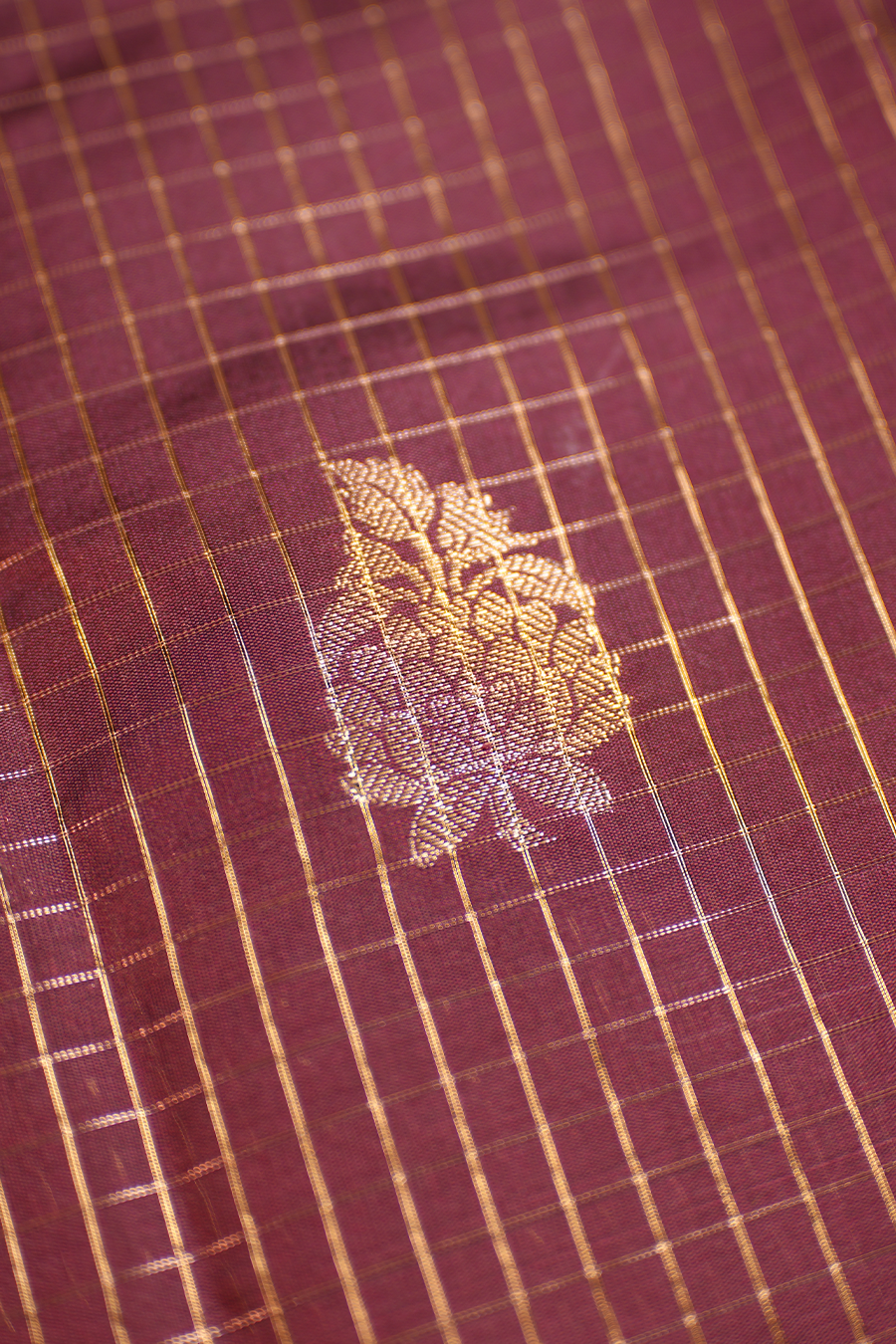 Brown Checks Chiniya Silk Banarasi Saree — view 4