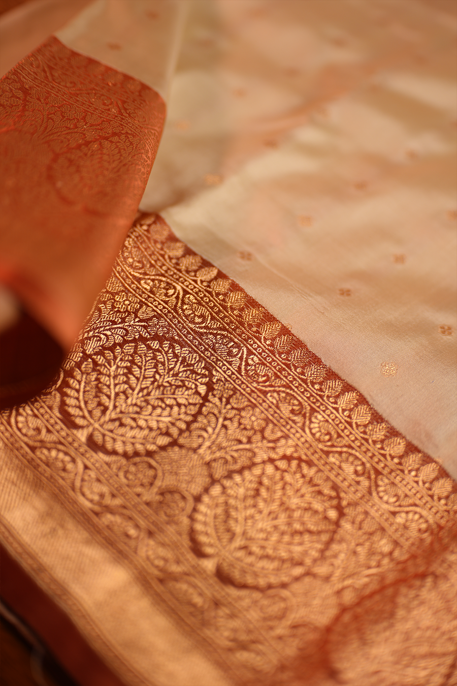 Cream Pure Katan Silk Banarasi Saree — view 5
